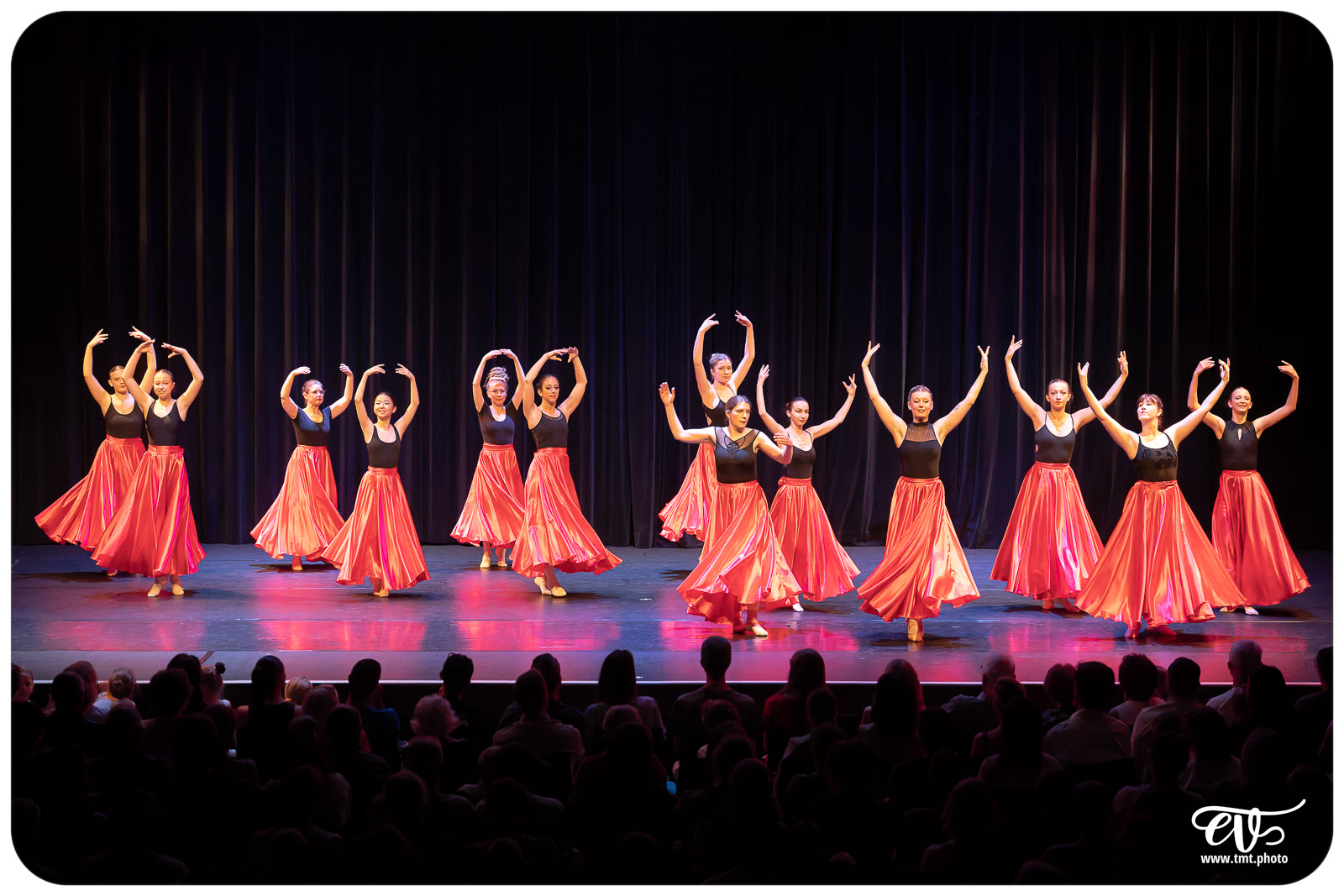 ECOLE DE DANSE CÉCILE ADAMOW